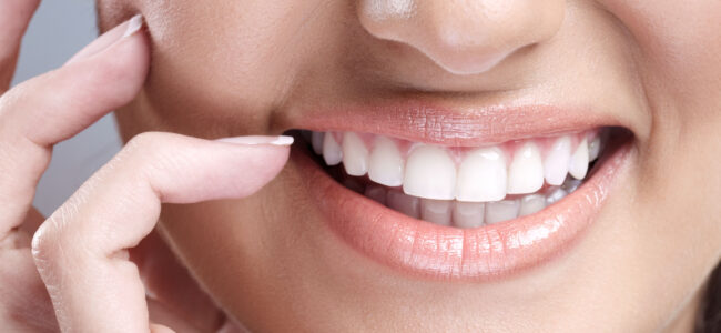 Zahnfleisch-Muenchen-Implanteer-S Zahnfleisch-Muenchen-Implanteer-S