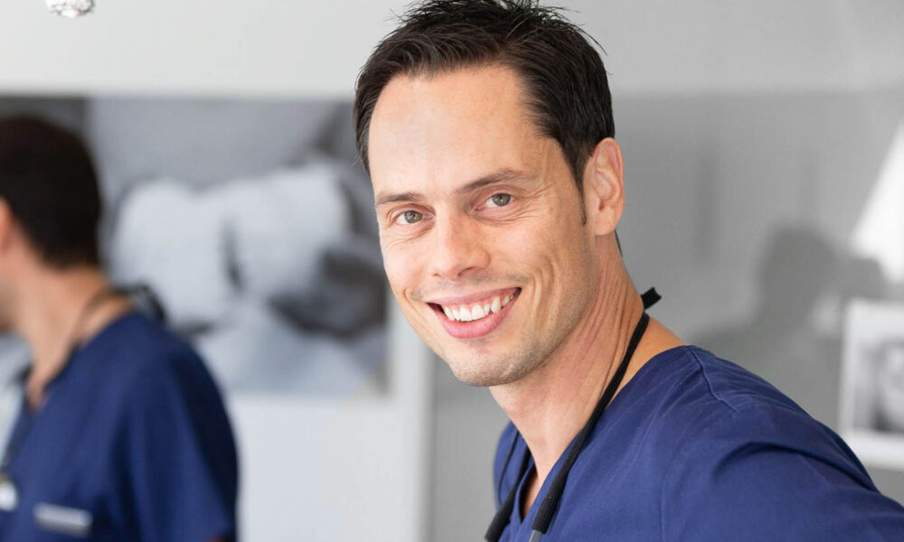 dr-Marc-Hinze-Zahnarzt